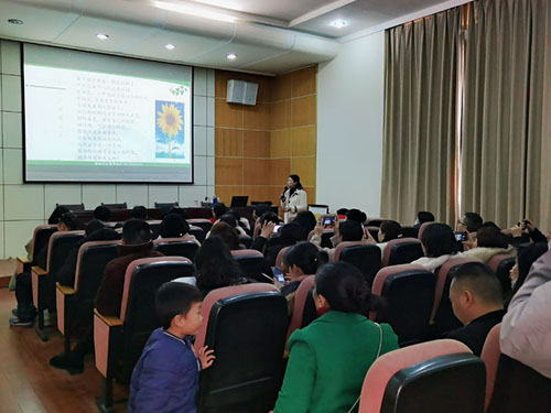邵陽市心理學(xué)會(huì),心理咨詢,營養(yǎng)保健咨詢,美大心理咨詢,邵陽理財(cái)咨詢,邵陽婚姻家庭咨詢 邵陽市心理學(xué)會(huì),心理咨詢,營養(yǎng)保健咨詢,美大心理咨詢,邵陽理財(cái)咨詢,邵陽婚姻家庭咨詢